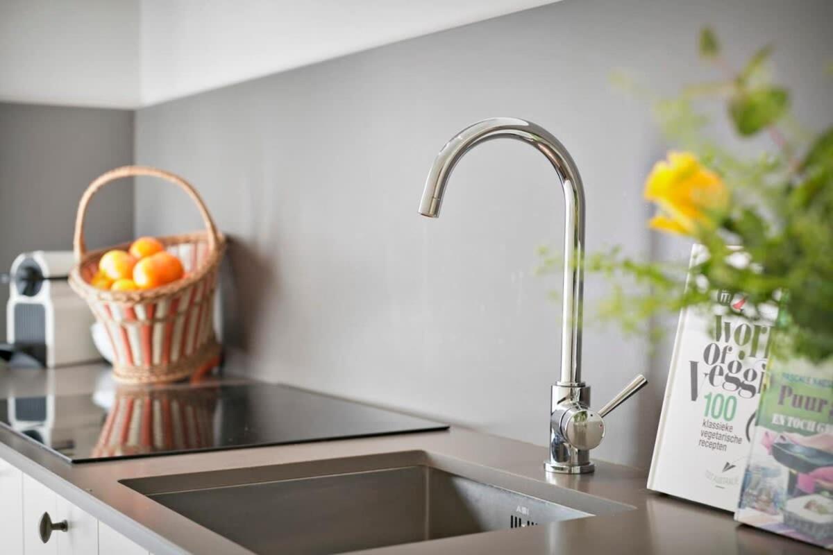 Huswell - Stylish Apartment At The Zeedijk Of Knokke エクステリア 写真